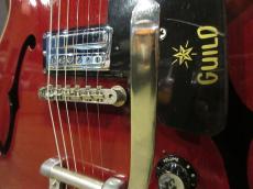 Guild 1965 Starfire V Cherry Red_4