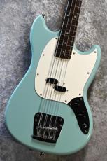 Squier Classic Vibe '60s Mustang Bass, Laurel Fingerboard, Surf Green【3.51kg】【2023年製】