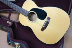 Martin Custom Shop CTM 00-18 / Old Decal Logo・Grover Deluxe peg・Solid Spruce Top・Solid Mahogany Side and Back・Non-Scalloped BracingSQ-Square Rod・Long Saddle・Beveled Edge Black Pick-guard・【With Original Hard _2