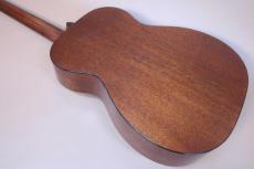 Martin Custom Shop CTM 00-18 / Old Decal Logo・Grover Deluxe peg・Solid Spruce Top・Solid Mahogany Side and Back・Non-Scalloped BracingSQ-Square Rod・Long Saddle・Beveled Edge Black Pick-guard・【With Original Hard _6