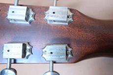 Martin Custom Shop CTM 00-18 / Old Decal Logo・Grover Deluxe peg・Solid Spruce Top・Solid Mahogany Side and Back・Non-Scalloped BracingSQ-Square Rod・Long Saddle・Beveled Edge Black Pick-guard・【With Original Hard _15