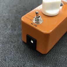 MOOER Ninety Orange_6