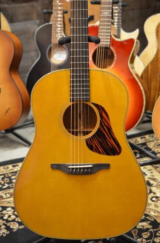 VG VG-03 Mahogany VN