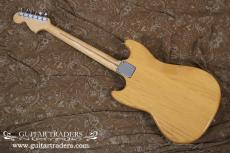 Fender 1978 Mustang_2