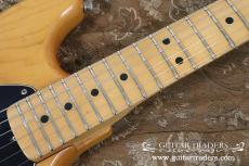 Fender 1978 Mustang_7
