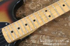 Fender 1977 Mustang_7