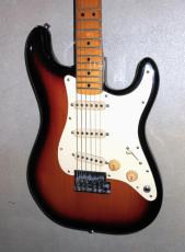 Fender STRATOCASTER_2