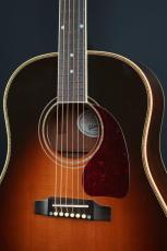 Gibson J-45 Custom_3