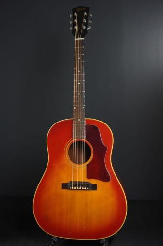 Gibson J-45 CS