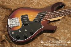 Gibson 1981 Victory Bass Artist_10