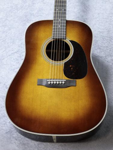 Martin 【2025年新仕様個体】D-28Standard Ambertone #2915443【無金利キャンペーン・送料当社負担】