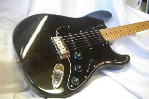 Fender USA American Standard Stratocaster  1995年製