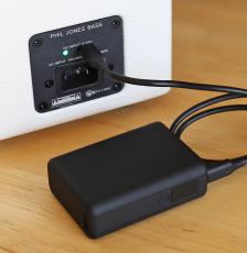 Phil Jones Bass NANOBASS X4C -White-《ベース用コンボアンプ》【WEBショップ限定】_2