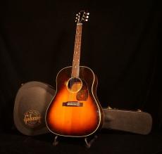 Gibson J-45【1951年製 初期モデル 演奏性・サウンド抜群!  良いヴィンテージをお探しだった方にオススメです! 】ぜひ解説試奏動画ご覧下さい。