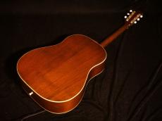Gibson J-45【1951年製 初期モデル 演奏性・サウンド抜群!  良いヴィンテージをお探しだった方にオススメです! 】ぜひ解説試奏動画ご覧下さい。_6