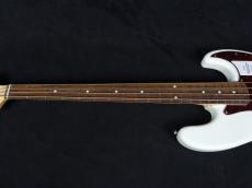 Fender Made in Japan Traditional 60s Jazz Bass Olympic White_4
