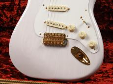 Fender Limited Edition American Vintage II 1957 Stratocaster Flame Maple Fingerboard ~White Blonde~_7