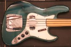 Fender 1970 Jazz Bass "Original Factory Fletless with Lake Placid Blue & Black Binding Neck"_3