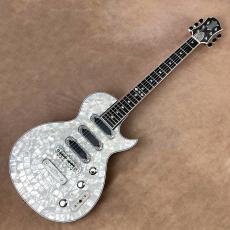 ZEMAITIS THE PORTRAIT Pearl Front Ultimate White 3S_4