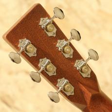 Martin CTM OM-28 High Altitude Swiss Spruce Quilted Bubinga_10