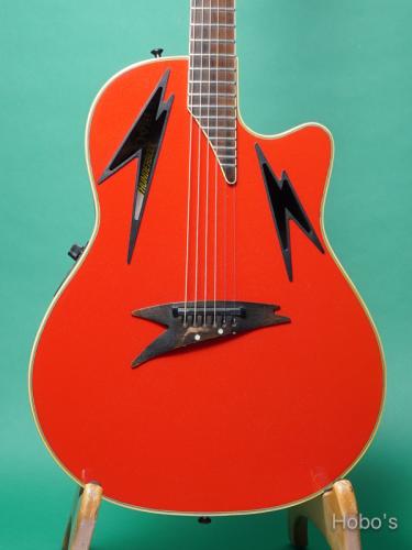 Ovation Thunderbolt TB-1 Peal Red PU標準装備 (OP-24)