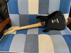 Honky Tonk Guitars Black Caster_2