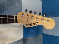Honky Tonk Guitars Black Caster_3