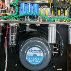 Fender '57 Custom Deluxe Amp_10