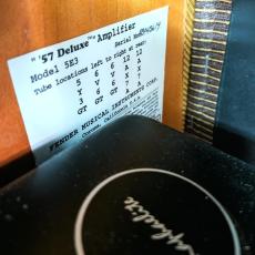 Fender '57 Custom Deluxe Amp_11