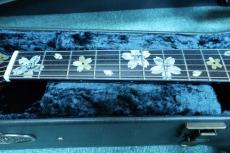 Terry's Terry Premium Terry PTJ-100 MS 45th Anniversary “Sakura”/ Abalone Sakura Inlay・Spruce Top・Indian Honduras Rosewood Side and Back・Tortoiseshell Pick guard 【With Original Case】 2018年製_8