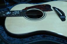 Terry's Terry Premium Terry PTJ-100 MS 45th Anniversary “Sakura”/ Abalone Sakura Inlay・Spruce Top・Indian Honduras Rosewood Side and Back・Tortoiseshell Pick guard 【With Original Case】 2018年製_10