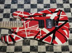 EVH Striped Series Red with Black Stripes_4