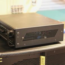 EPIFANI UL901 Bass Amp Head_3