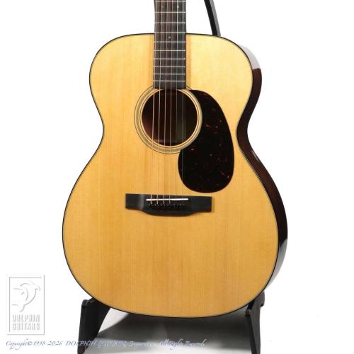 Martin 000-18