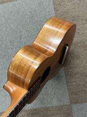 Kamaka HF-2 -Concert-_6