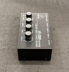 BEHRINGER MX400_5