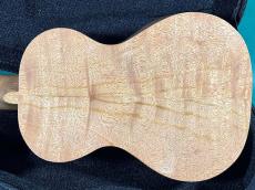 Shimo Guitars Mango Concert Ukulele_3