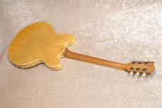 Archtop Tribute AT135STP_4