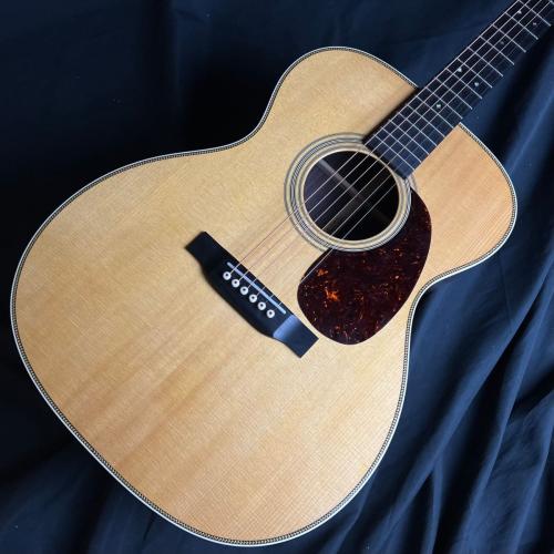 Martin 000-28 Standard