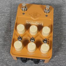 Universal Audio UAFX Enigmatic '82 Overdrive Special Amp_2