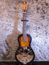 Republic Guitars Parlor Size Miniolian Sunburst / Diamond cone cover