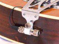Dobro C-65 Plainsman 60's_9