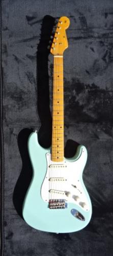 FERNANDES RST-50SNB
