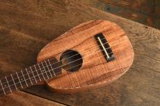 四弦舎 Soprano Pineapple PS365