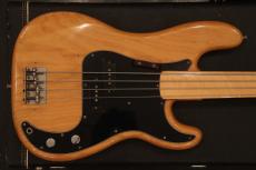Fender 1975 Precision Bass "Original Fretless with Flame Maple Neck"_3