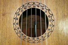 ＪＵＬＩＯ　Ｃ．ＭＡＲＴＩＮＥＺ GUITARRON(ギタロン) ビンテージ