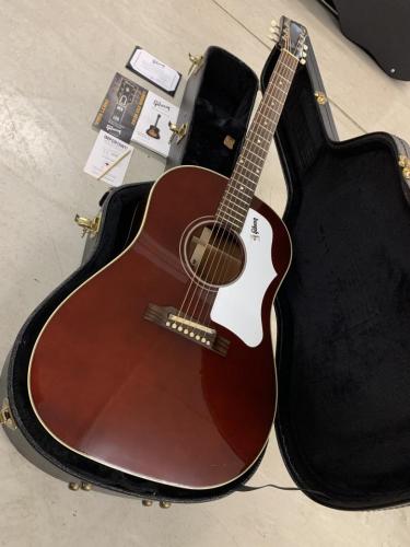 Gibson Customshop 1960's J-45 ADJ Wine Red 2015年製