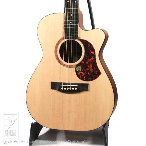 Maton SRS808C