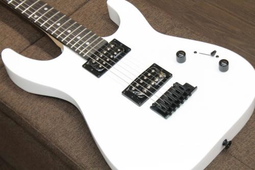 Jackson JS Series Dinky JS11 / Snow White / 3.21kg