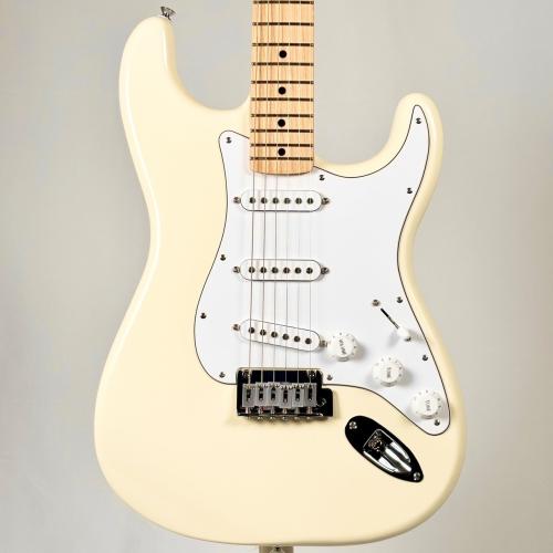 Fender Standard Stratocaster -Olympic White-【3.61kg】
